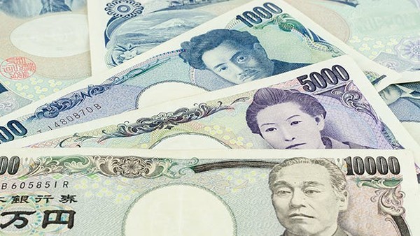 4일 미국의 고용 서프라이즈에 따른 금리인상론이 부각되면서 달러 가치가 오르고 일본 엔화가치가 하락하면서 엔달러 환율이 소폭 올랐다. 사진은 일본 엔화. 사진=CNews DB